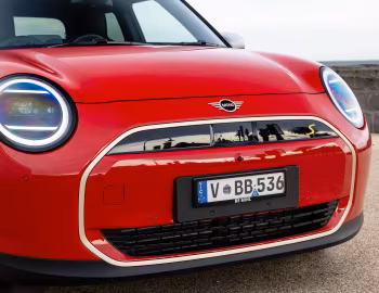 MINI Cooper SE [Australia] (J01) '2024–pr.
