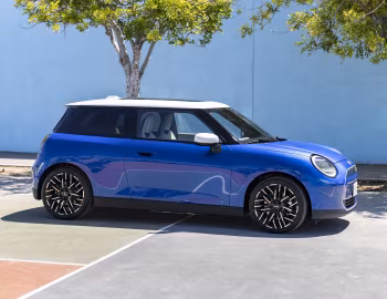 MINI Cooper SE [Worldwide] (J01) '2023–pr.