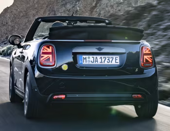 MINI Cooper SE Cabrio [Worldwide] (F57) '2023–н.в.