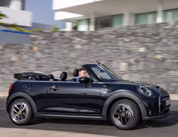 MINI Cooper SE Cabrio [Worldwide] (F57) '2023–н.в.