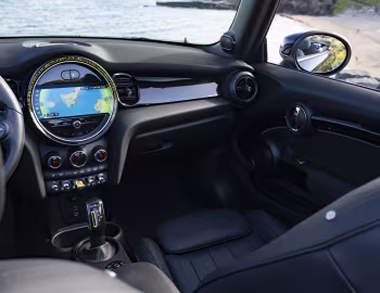 Интерьер MINI Cooper SE Cabrio [Worldwide] (F57) '2023–н.в.