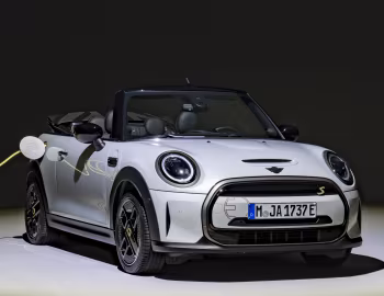 MINI Cooper SE Cabrio [Worldwide] (F57) '2023–н.в.