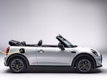 MINI Cooper SE Cabrio [Worldwide] (F57) '2023–н.в.
