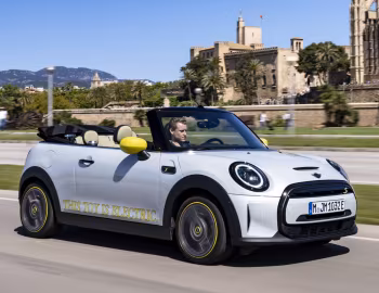 MINI Cooper SE Cabrio Prototype (F57) '07.2022