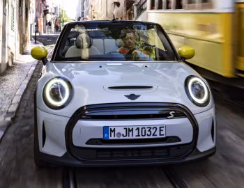 MINI Cooper SE Cabrio Prototype (F57) '07.2022