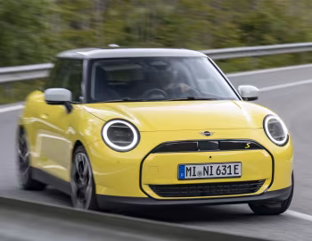 MINI Cooper SE Classic Trim [Worldwide] (J01) '2024–н.в.