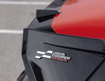 MINI Cooper SE John Cooper Works Trim [Worldwide] (J01) '2023–pr.
