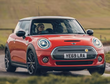MINI Cooper SE Level 3 [UK-spec] (F56) '2020–21