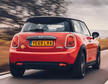 MINI Cooper SE Level 3 [UK-spec] (F56) '2020–21