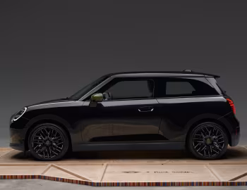 MINI Cooper SE "Paul Smith Edition" [Worldwide] (J01) '2025–pr.
