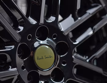 MINI Cooper SE "Paul Smith Edition" [Worldwide] (J01) '2025–pr.