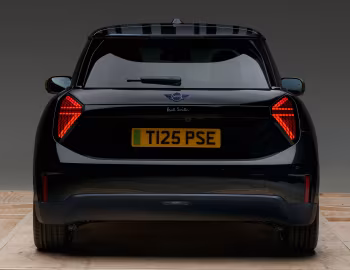 MINI Cooper SE "Paul Smith Edition" [Worldwide] (J01) '2025–pr.