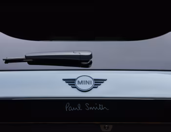 MINI Cooper SE "Paul Smith Edition" [Worldwide] (J01) '2025–pr.