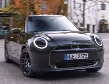 MINI Cooper SE "Paul Smith Edition" [Worldwide] (J01) '2025–н.в.