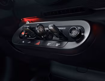 Інтэр'ер MINI Cooper SE "Racer" [China] (J01) '2024–н.ч.