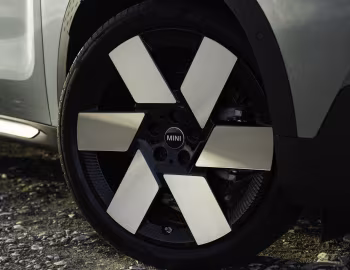 MINI Countryman [UK-spec] (U25) '2024–pr.