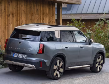 MINI Countryman C [Worldwide] (U25) '2024–pr.