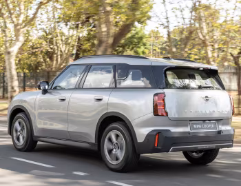 MINI Countryman D Essential [Argentina] '2026