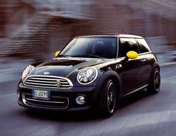 Mini Cooper "Ray Line" [Italy] (R56) '2012