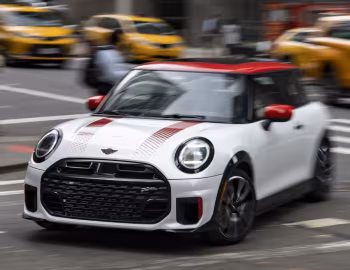 2025–н.в. MINI John Cooper Works [North America] (F66) '2025–н.в.