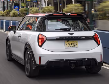2025–н.в. MINI John Cooper Works [North America] (F66) '2025–н.в.