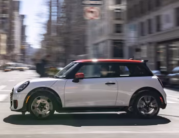 2025–н.в. MINI John Cooper Works [North America] (F66) '2025–н.в.