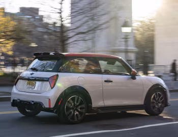 2025–н.в. MINI John Cooper Works [North America] (F66) '2025–н.в.