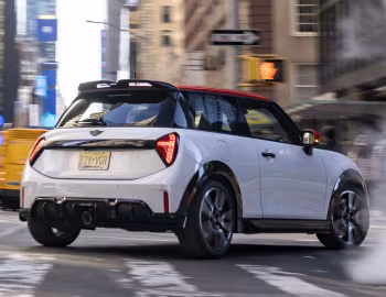 2025–н.в. MINI John Cooper Works [North America] (F66) '2025–н.в.
