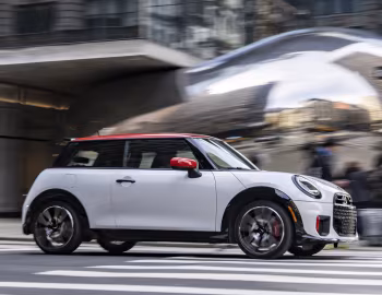 2025–н.в. MINI John Cooper Works [North America] (F66) '2025–н.в.