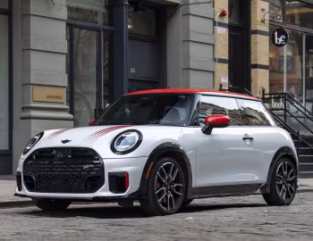2025–н.в. MINI John Cooper Works [North America] (F66) '2025–н.в.