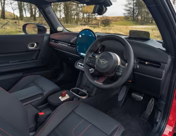 Передня панель MINI John Cooper Works [UK-spec] (F66) '2024–н.ч.