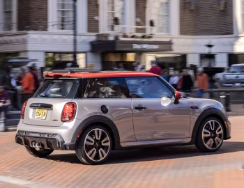 2022–pr. MINI John Cooper Works [North America] (F56) '2021–pr.