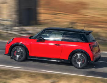 MINI John Cooper Works [UK-spec] (F66) '2024–н.ч.