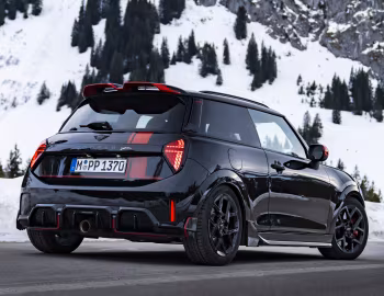 MINI John Cooper Works Accessorized [Worldwide] (F66) '2025–pr.