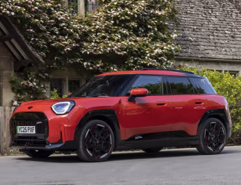 MINI John Cooper Works Aceman [UK-spec] (J05) '2025–н.в.