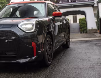 MINI John Cooper Works Aceman [Japan] (J05) '2025–н.в.