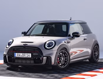 MINI John Cooper Works "Bulldog Racing Edition" (F56) '2023