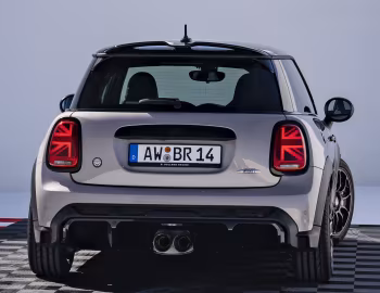 MINI John Cooper Works "Bulldog Racing Edition" (F56) '2023