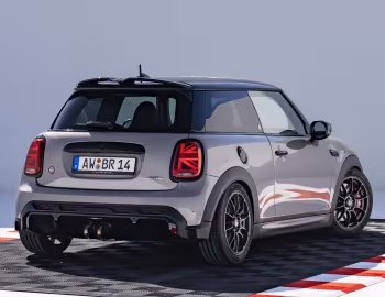 MINI John Cooper Works "Bulldog Racing Edition" (F56) '2023