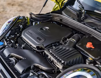 Під капотом MINI John Cooper Works Cabrio [Worldwide] (F57) '2021–н.ч.