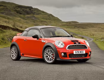 MINI John Cooper Works Coupe [UK-spec] (R58) '09.2011–15