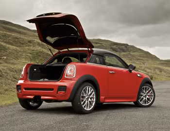 MINI John Cooper Works Coupe [UK-spec] (R58) '09.2011–15