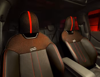 Інтэр'ер MINI John Cooper Works "GP Inspired" [India] (F66) '2026