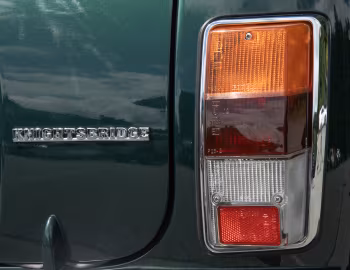 Mini Knightsbridge [Worldwide] (ADO20) '2000