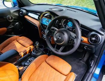Panel frontal MINI One 5-door [Singapore] (F56) '2021–pr.