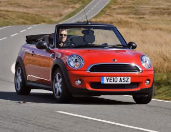 Mini One Cabrio [UK-spec] (R57) '2009–10