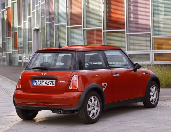 MINI One "Seven" [Germany] (R50) '10.2005–11.2006