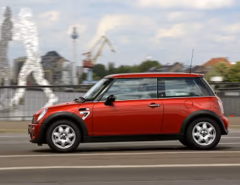 MINI One "Seven" [Germany] (R50) '10.2005–11.2006