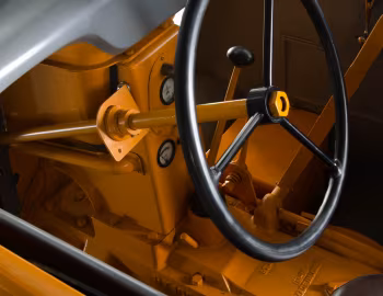 Interior Minneapolis-Moline R Cab '1939–54