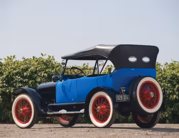 1917 Mitchell Model D-40 Junior 5-passenger Touring